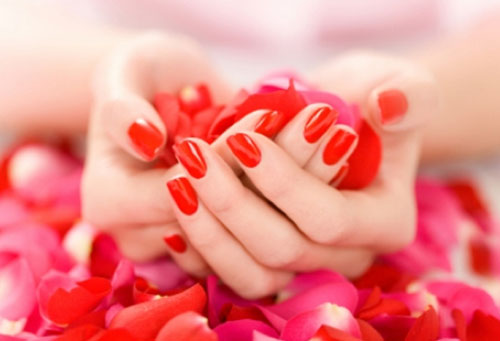 rose-manicure.jpg