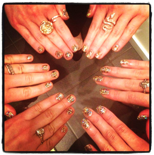 gold-nail-polish-hands.jpg