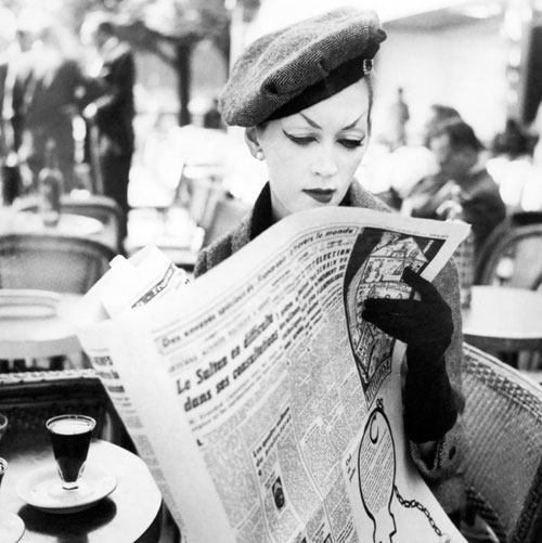 dovima-reading-newspaper.jpg Dovima reading newspaper