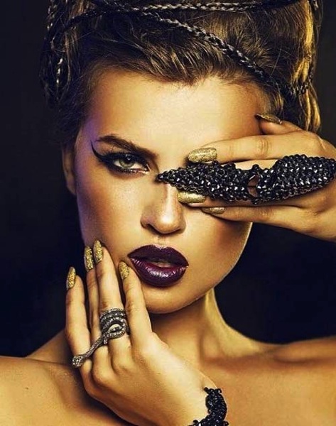 stunning-rings.jpg Stunning rings