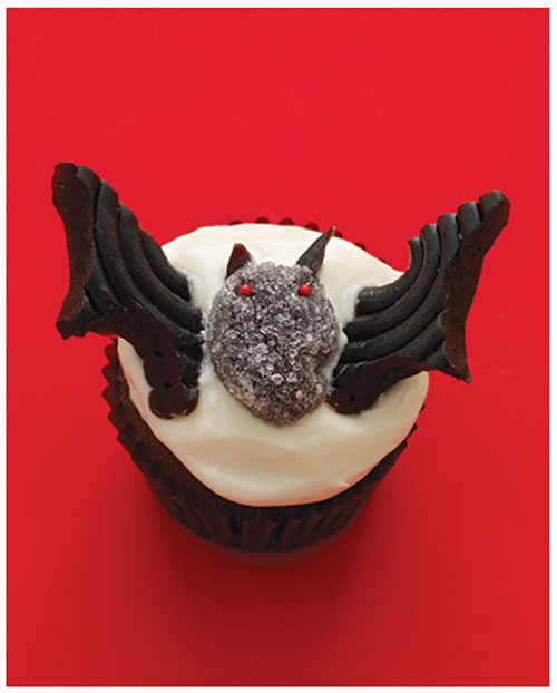 vampire-bat-cupcakes.jpg